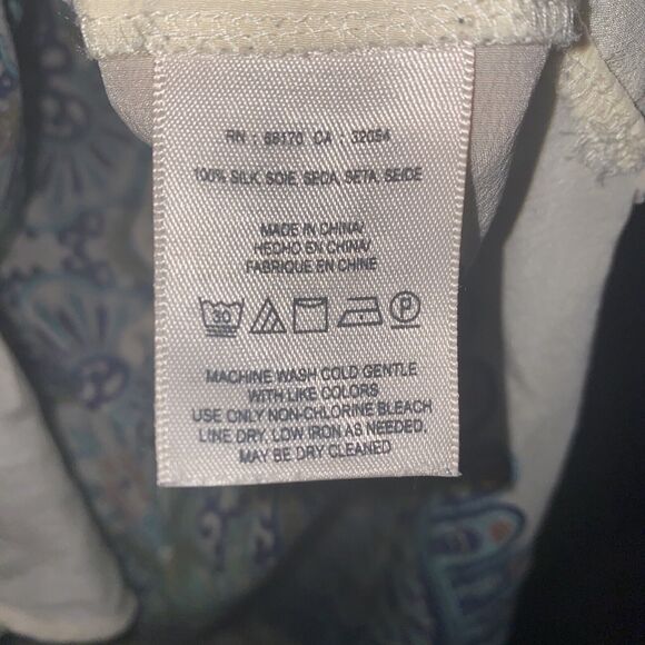 Anthropologie Maeve White 100% Silk Split Sleeve Mandala Print Blouse Top Sz M - Picture 7 of 11